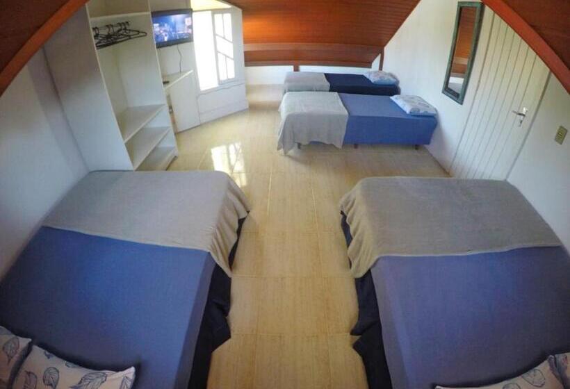 חדר משפחתי, Quartos Privativos Pinheira Hostel Pinheira