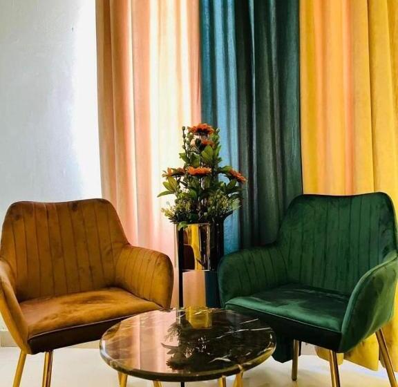 اتاق لوکس یک تخته, Tulip Hotel & Apartments Dha