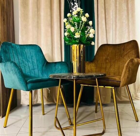 اتاق لوکس یک تخته, Tulip Hotel & Apartments Dha