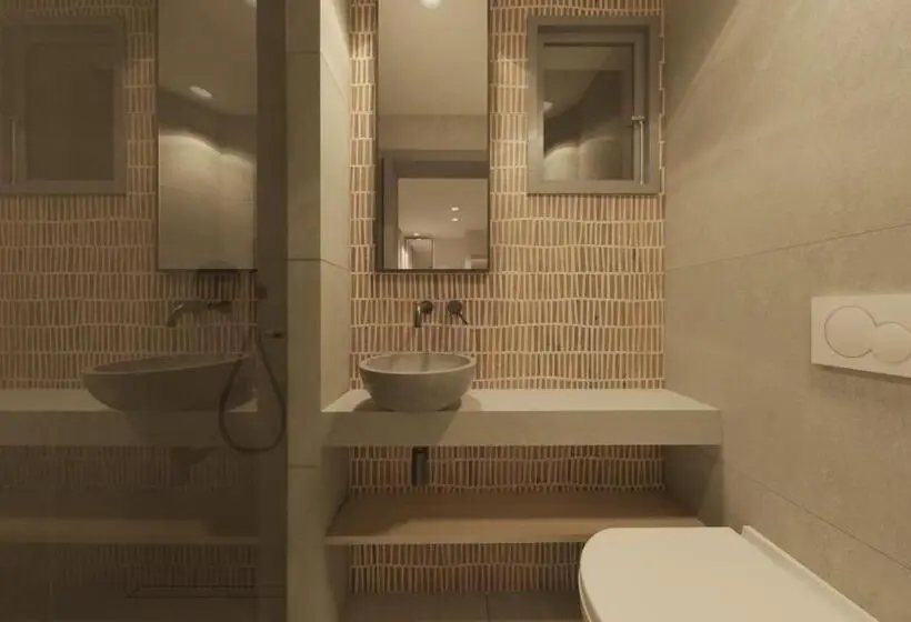 Suite, Opal Paros