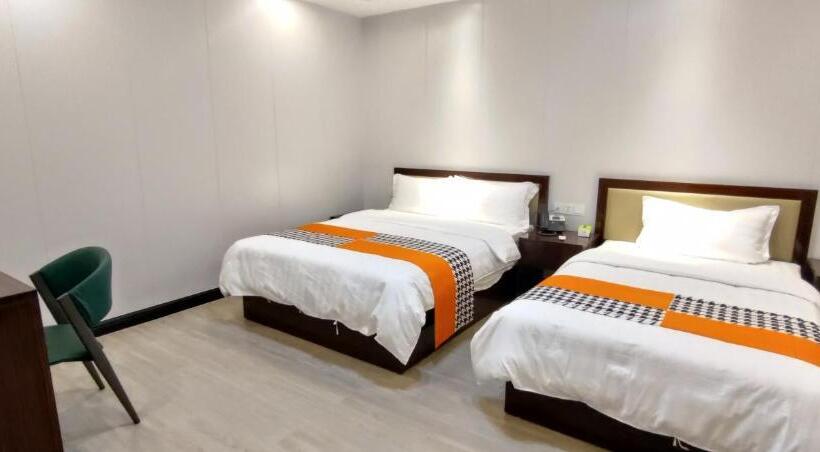 اتاق لوکس سه تخته, Sky Garden