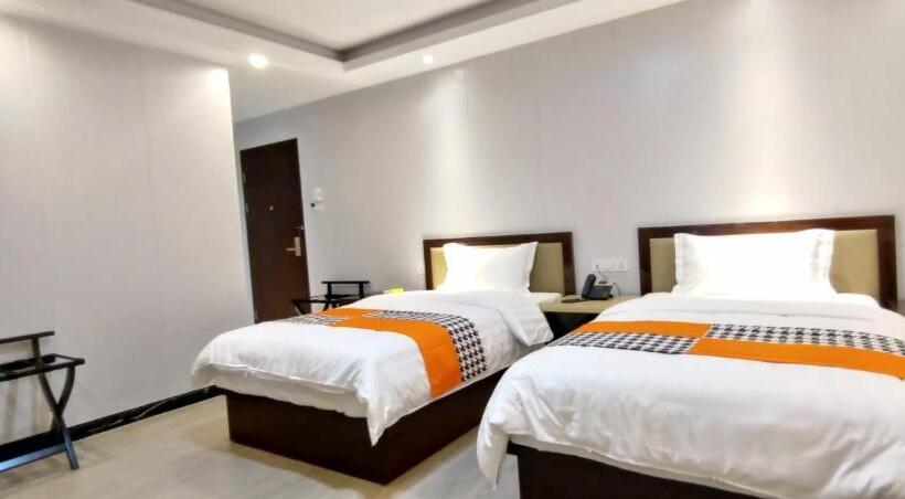 اتاق لوکس سه تخته, Sky Garden