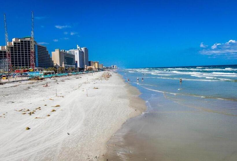דירת חדר נוף לים, Ocean Walk Resort 2332   Just Updated 2 Br Deluxe North Tower