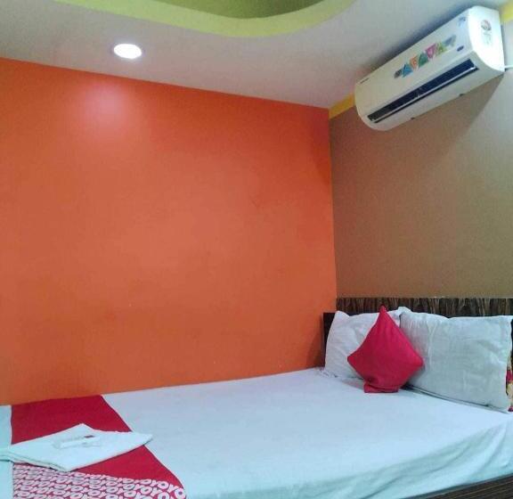 标准间, Pop  Happy Near Netaji Subhash Chandra Bose International Airport