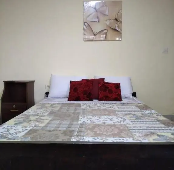 اتاق لوکس با بالکن, Zion Inn