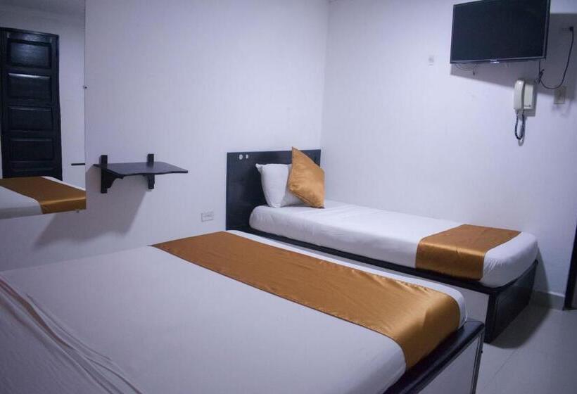 חדר סופריור לשלושה, Baranoa Plaza