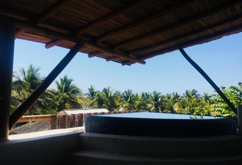 إستوديو قياسى مطل على البحر, Bella Vista