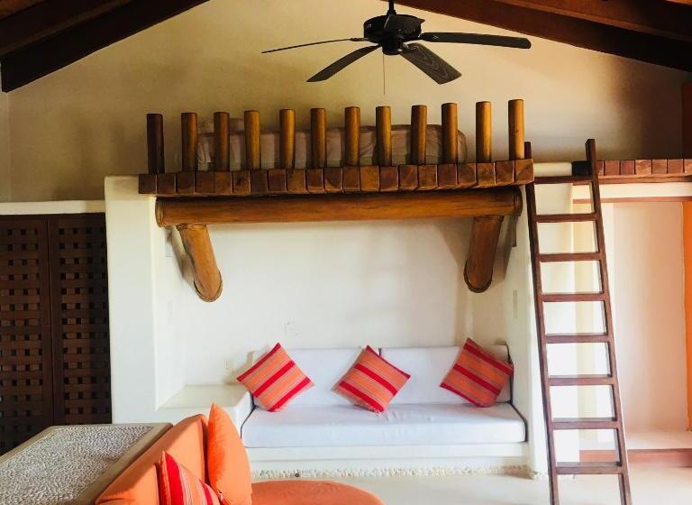 إستوديو قياسى مطل على البحر, Bella Vista