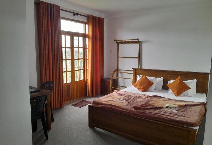 חדר דחוקס עם מיטת קינג, Creek View Inn