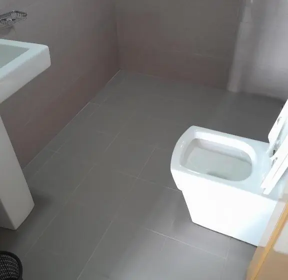 اتاق سوپریور با تخت بزرگ, Creek View Inn