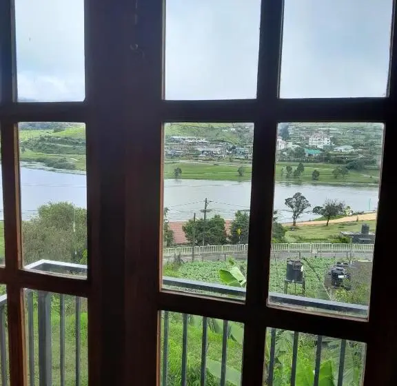 اتاق لوکس خانوادگی, Creek View Inn