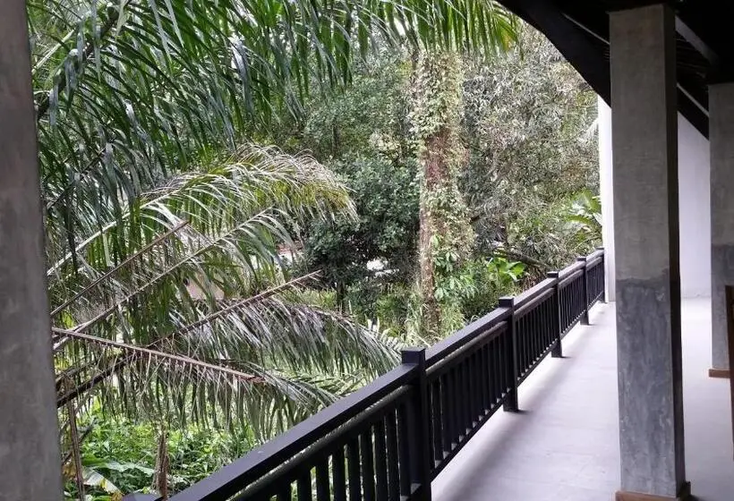 Deluxe Kolmen Hengen Huone, Grand Casa