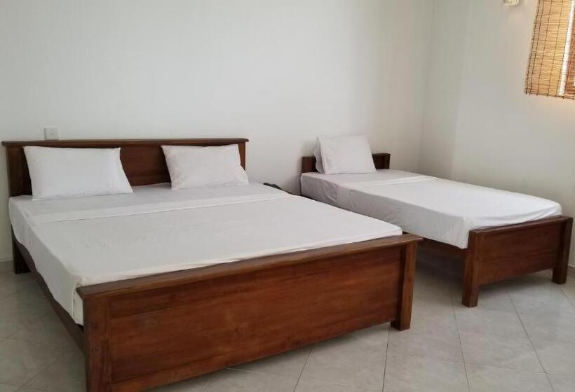 غرفة ديلوكس ثلاثية, Mirissa Heights