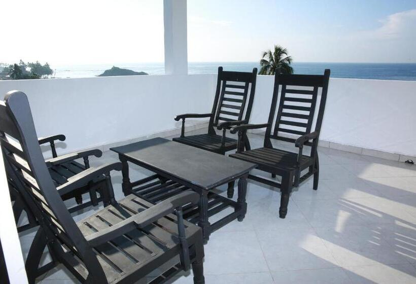 شقة غرفتين, Mirissa Heights