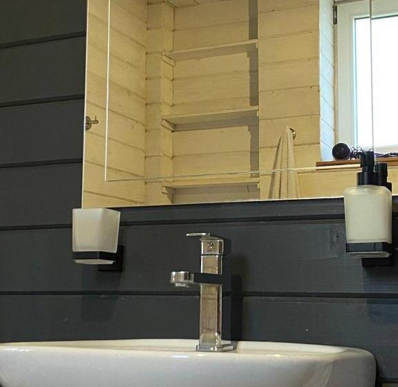 침실 3개 주택, заграйка