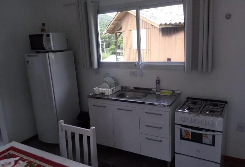 Családi Stúdió, Casablanca Do Rosa