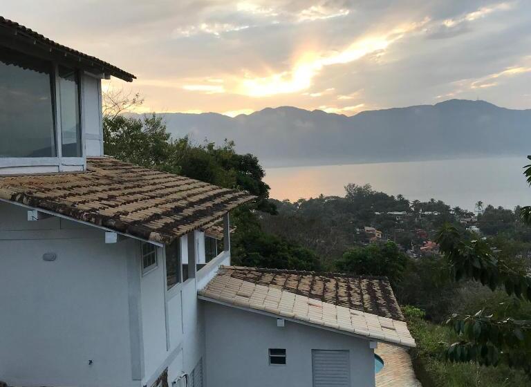 Люкс Вид на Сад, Sky Lounge Suítes Rooftop Santa Mônica