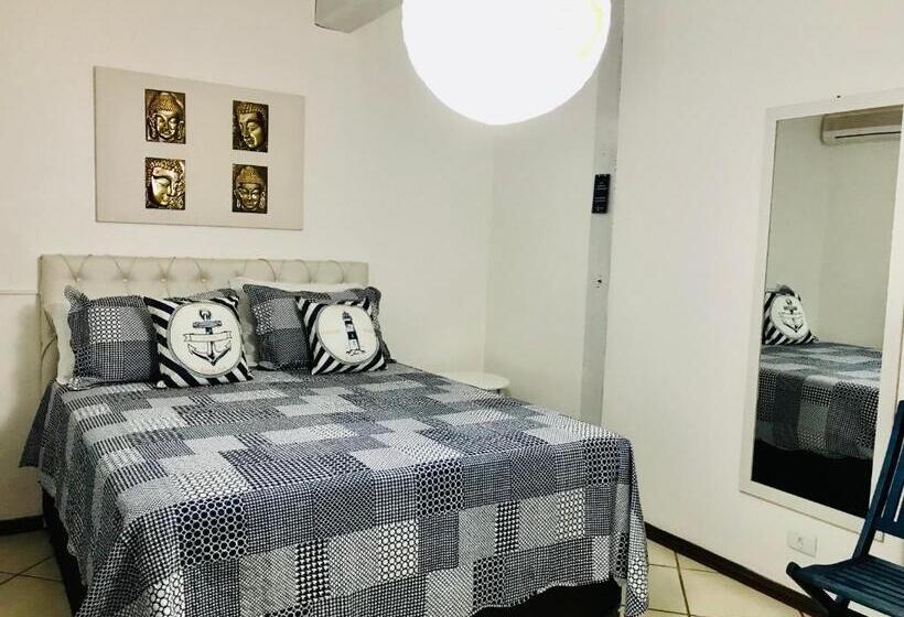 Люкс Вид на Сад, Sky Lounge Suítes Rooftop Santa Mônica