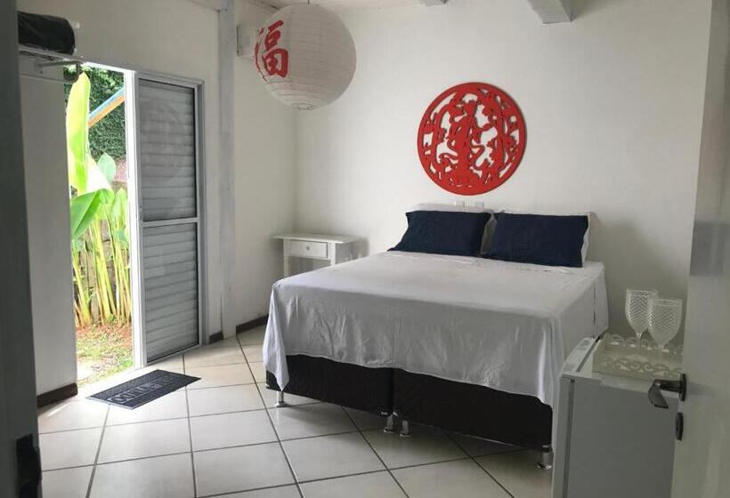 Люкс Вид на Сад, Sky Lounge Suítes Rooftop Santa Mônica