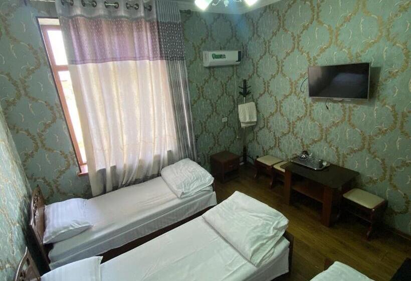 Üç Kişilik Standart Oda, Anis