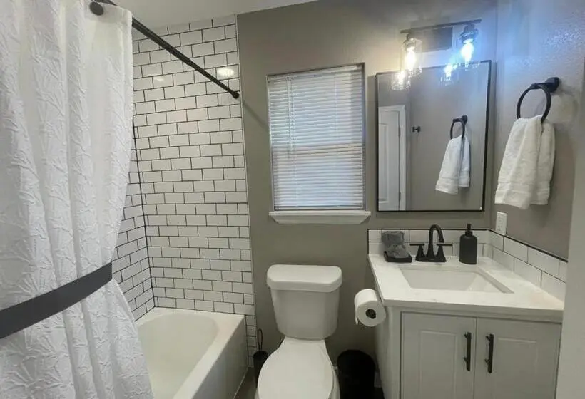 1ベッドルームのデラックスアパートメント, Apt 3 Roman At High Plains Lodge