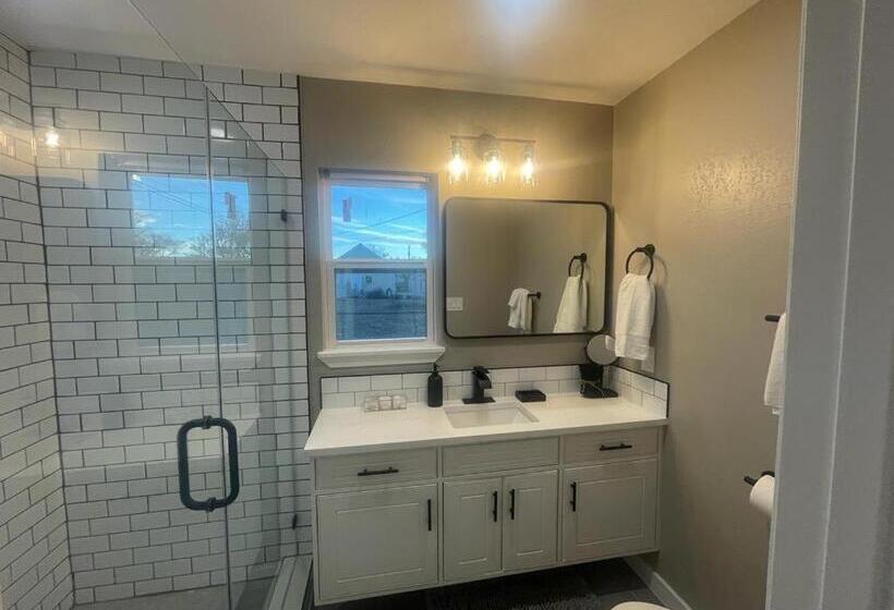 Апартаменты Deluxe 1 Спальня, Apt 3   Roman At High Plains Lodge