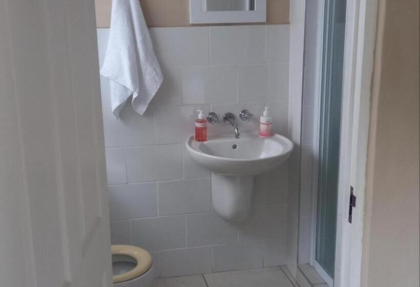 חדר סטנדרט עם מיטת קינג, The Secret Garden