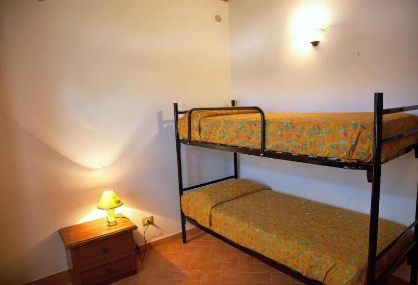 1 Bedroom Apartment Lake View, Agriturismo L Elce