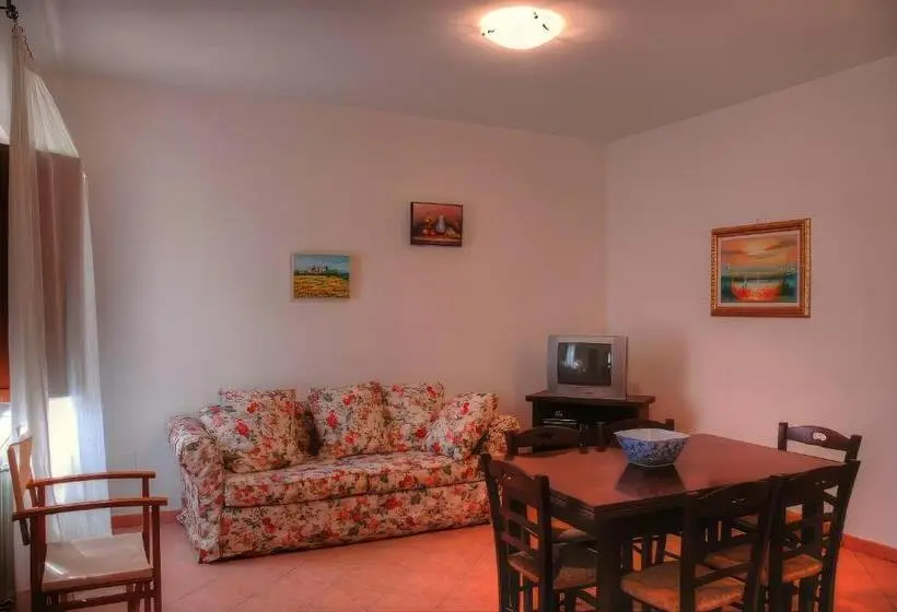 آپارتمان 1 خوابه با چشم‌انداز باغ, Agriturismo L Elce