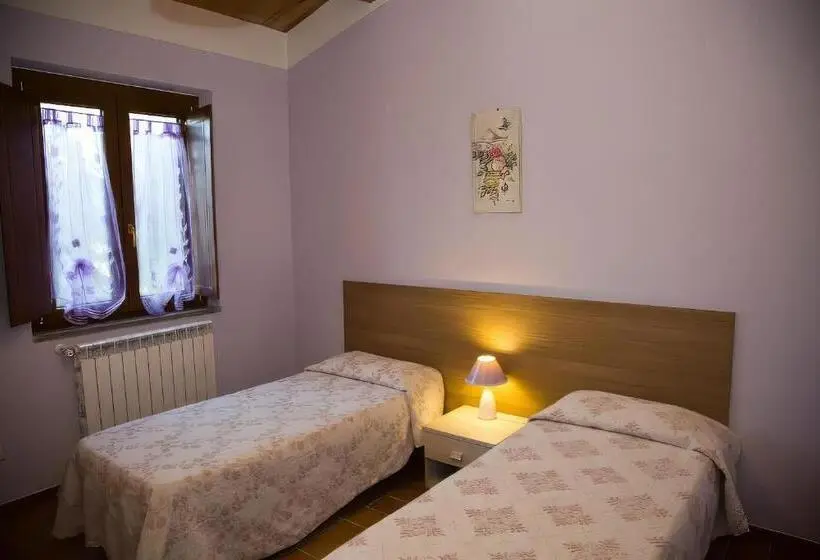 آپارتمان 1 خوابه با چشم‌انداز استخر, Agriturismo L Elce