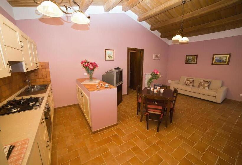 침실 1개 풀장 전망 아파트, Agriturismo L Elce