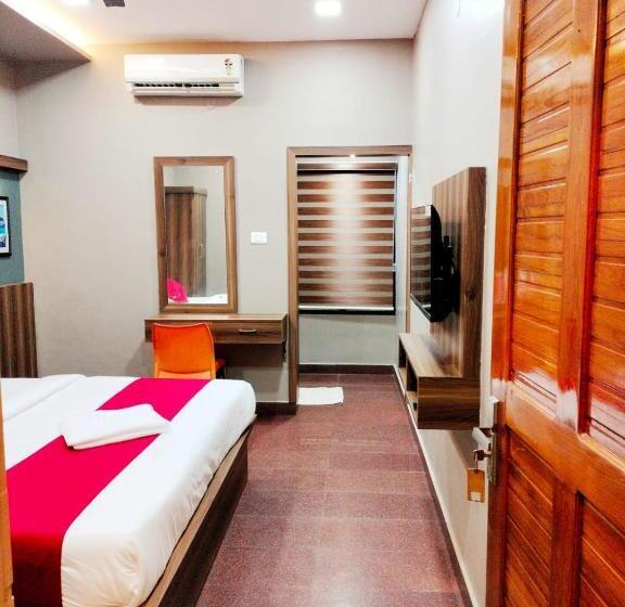 Номер Deluxe, Century Regency