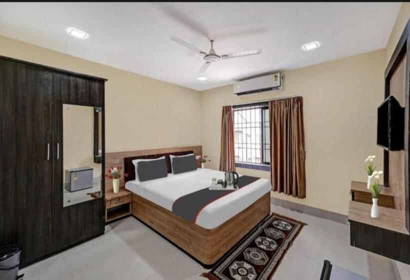 غرفة ديلوكس سرير كينج, Moonlight Premium Bhubaneswar By Morservices