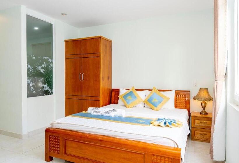 استودیوی لوکس, Tnh Hotel Vung Tau