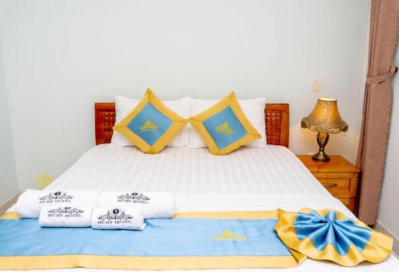اتاق لوکس با تخت بزرگ, Tnh Hotel Vung Tau