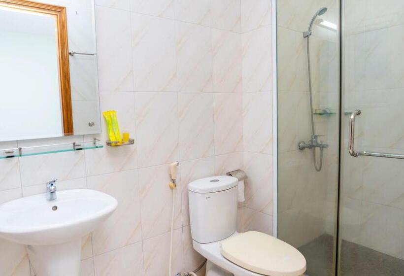 اتاق لوکس با تخت بزرگ, Tnh Hotel Vung Tau