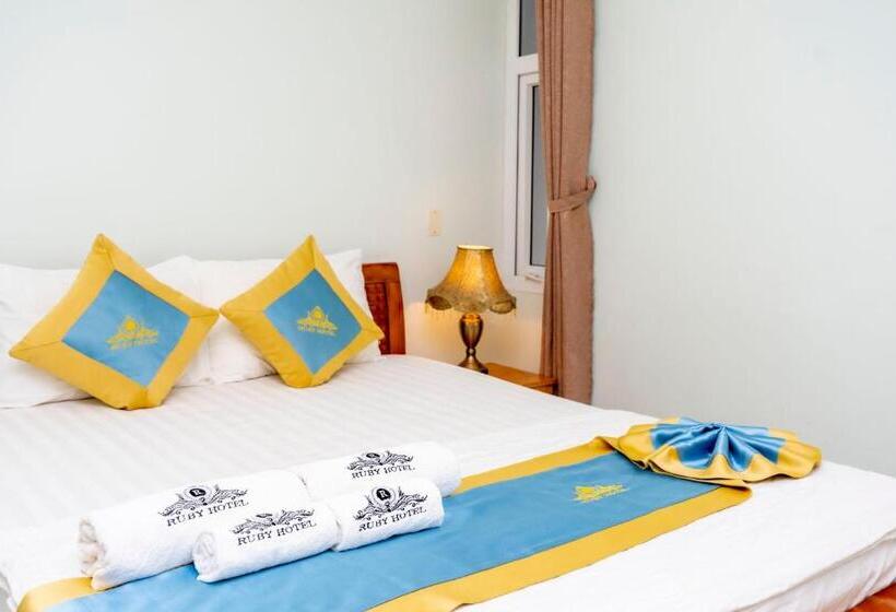 اتاق لوکس با تخت بزرگ, Tnh Hotel Vung Tau