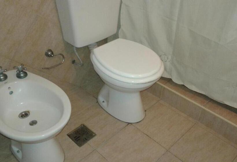 스탠다드 트리플 룸, Victoria