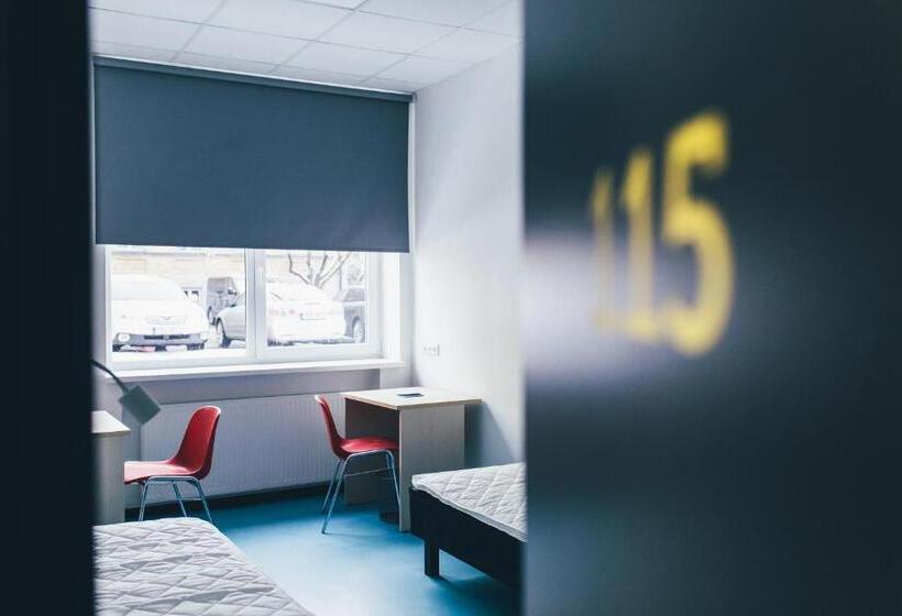 اتاق اکونومی, ülemiste Airport Hostel