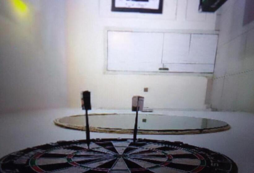اتاق لوکس با تخت بزرگ, Lincoln Royale Hotel, Calabar