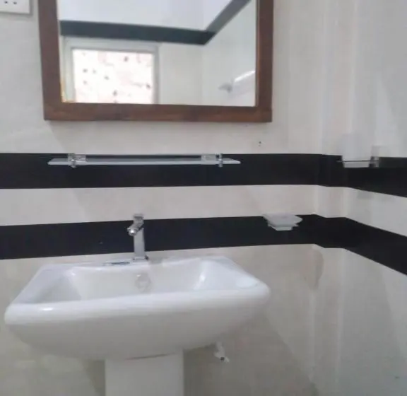 اتاق خانوادگی, Eco Paradise Guest House