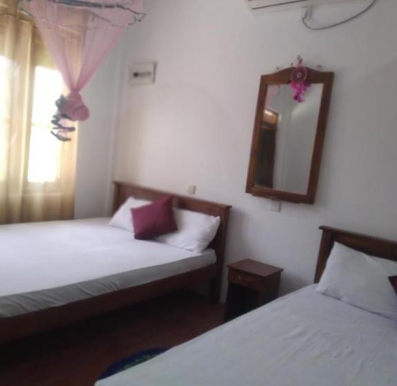 Family Room, Eco Paradise Guest House