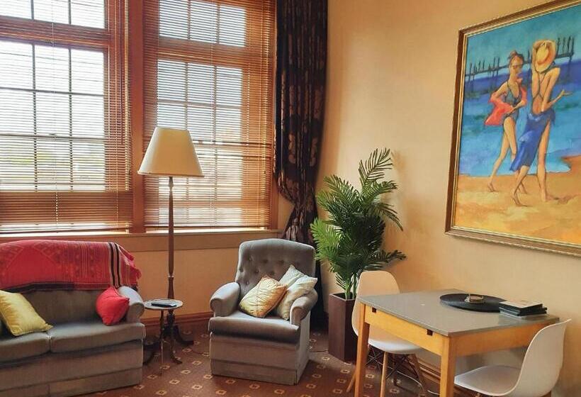 １階の１ベッドルームアパートメント, La Riviera Guesthouse
