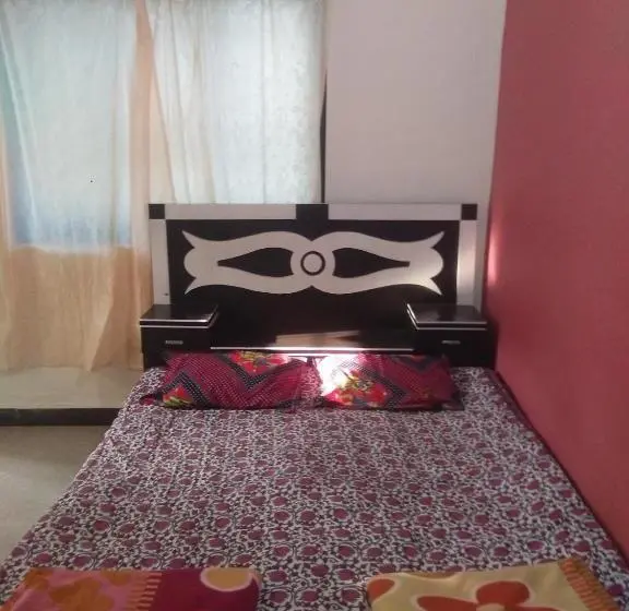 ファミリールーム, Sai Sneh Holidays Cottage