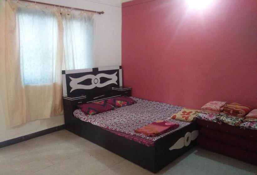 Семейный Номер, Sai Sneh Holidays Cottage