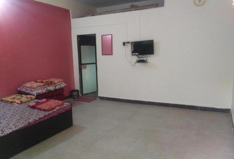 Семейный Номер, Sai Sneh Holidays Cottage