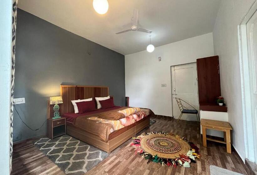 חדר סטנדרט עם טרסה, Tripzlabs