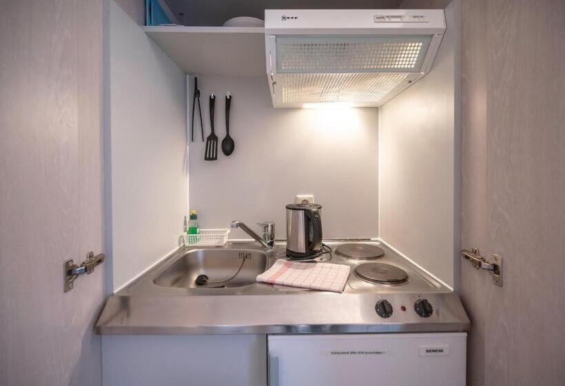 エコノミーシングルルーム, Stäffele City Appartements