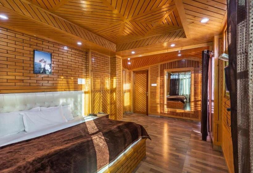 חדר משפחתי נוף להרים, De Green Park