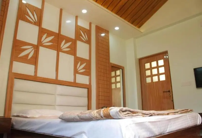 Perhesviitti, Bishnupur River Side Resort